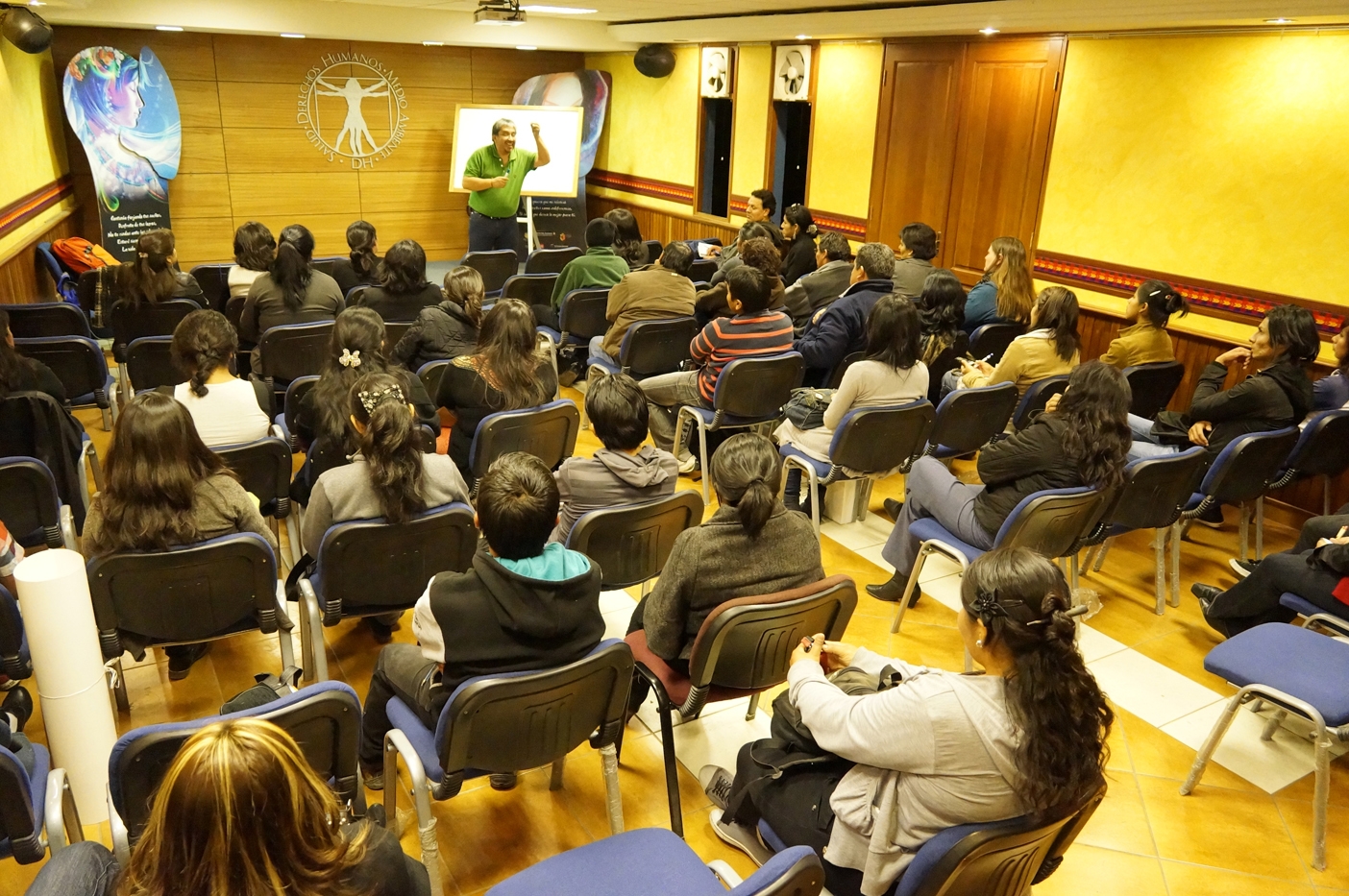 formation_de_l_equipe_sur_la_violence_sexuelle_Mario_Zarate_Mejico
